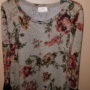 Mocha floral bell sleeve top size L